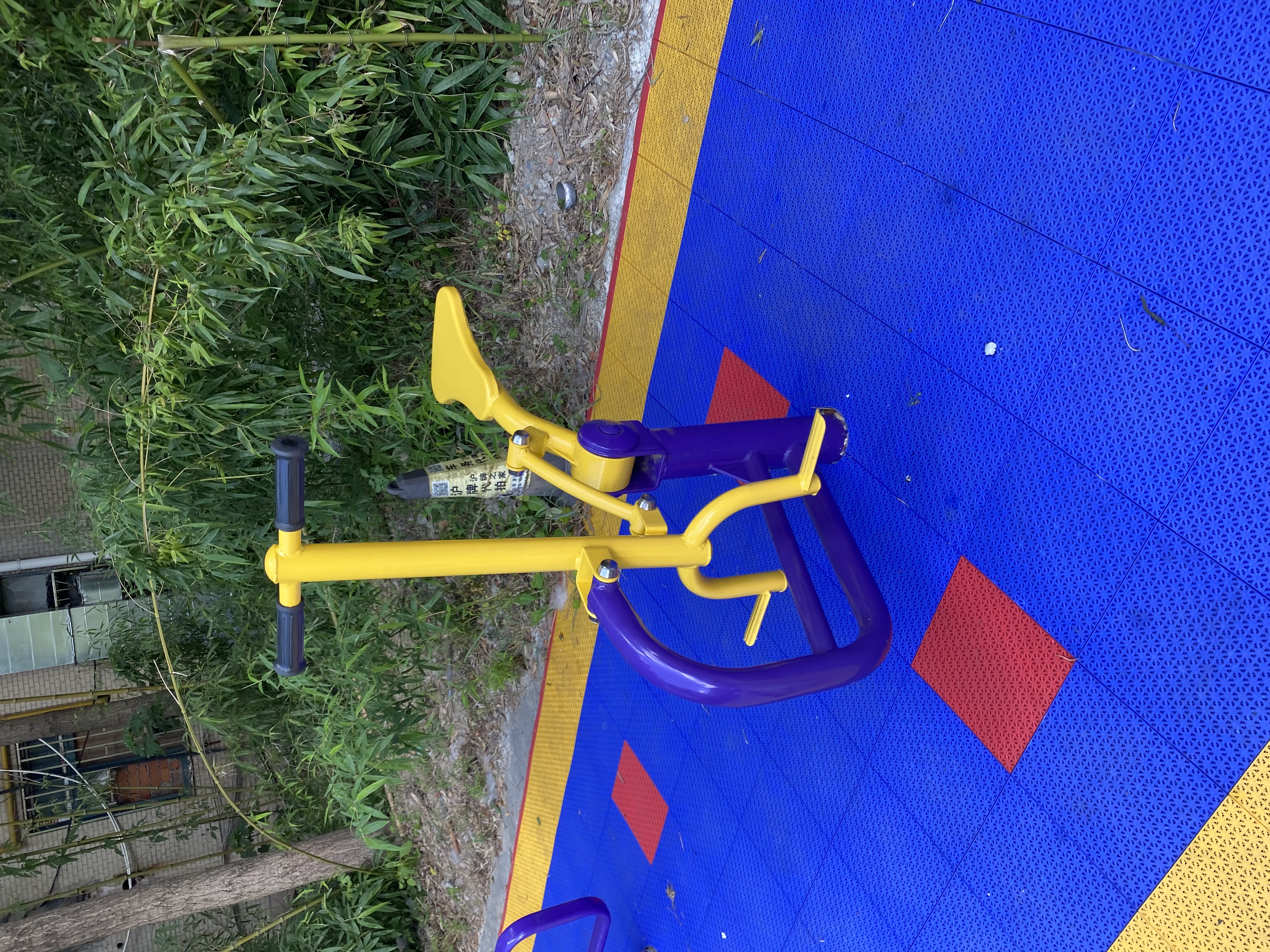 健騎機(jī) 健騎機(jī)