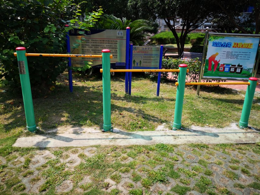 多聯(lián)壓腿架 多聯(lián)壓腿架