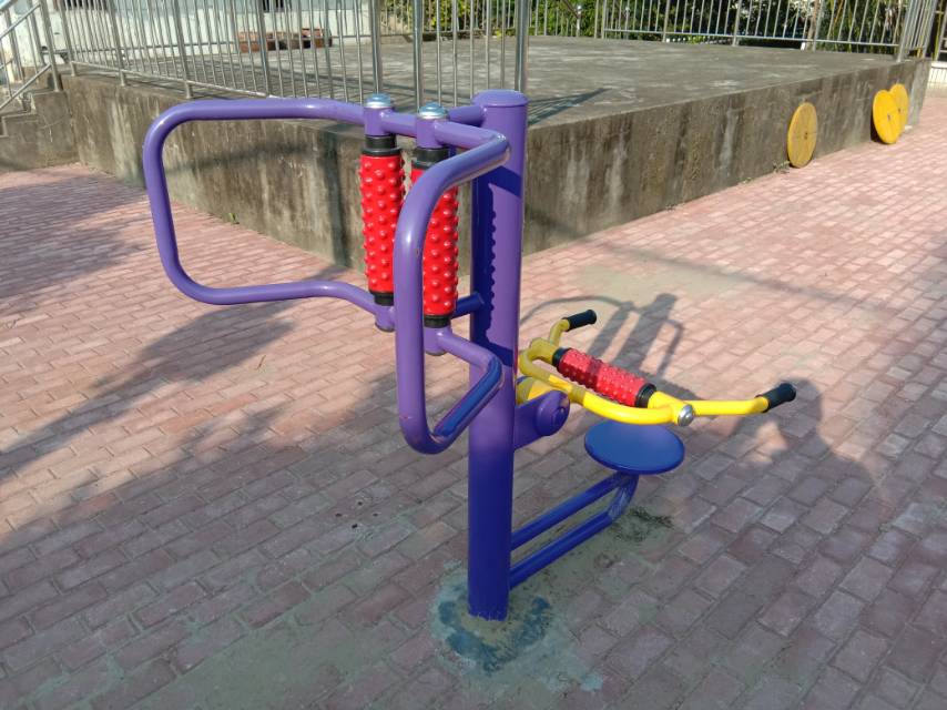 腰背按摩器 腰背按摩器