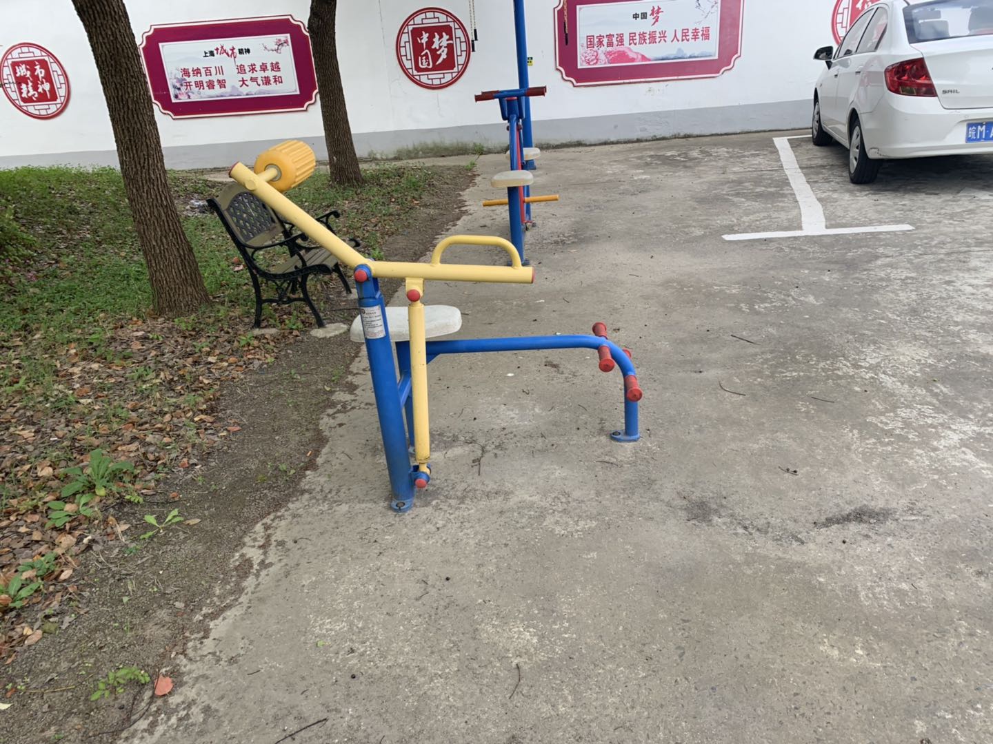 腹背鍛煉器 腹背鍛煉器