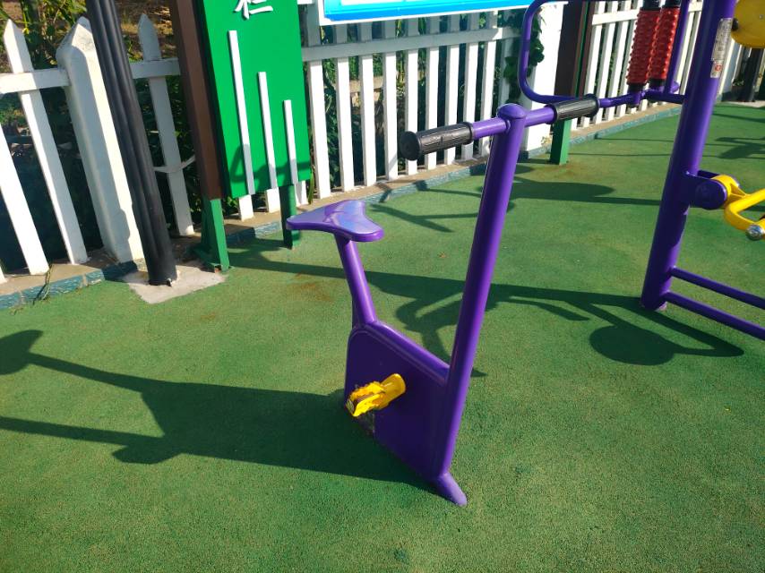 雙位健身車 雙位健身車