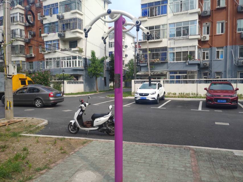 上肢牽引器(兩站位) 上肢牽引器(兩站位)