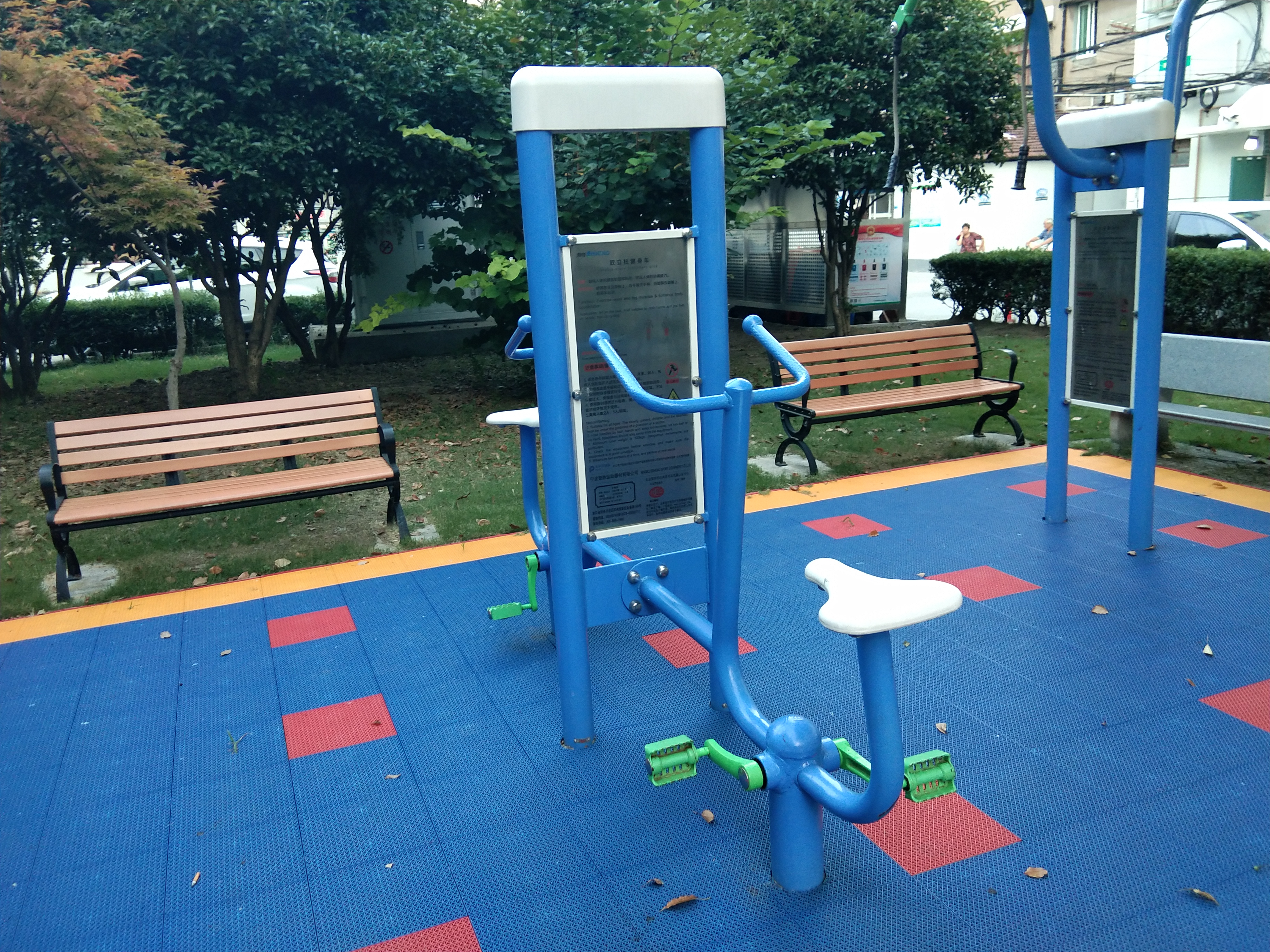 雙立柱健身車 雙立柱健身車