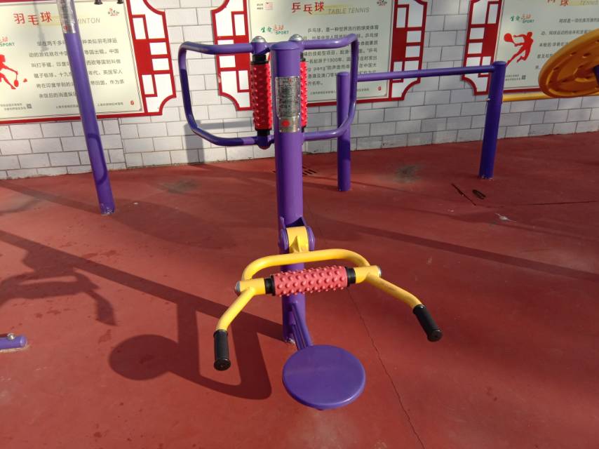 腰背按摩器 腰背按摩器