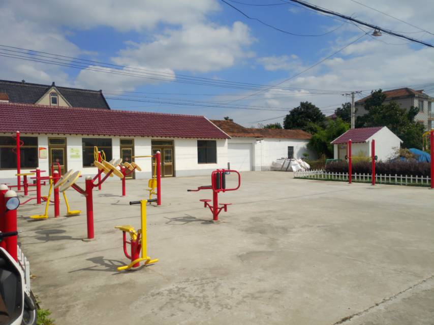 響哃村美麗鄉(xiāng)村健身點2