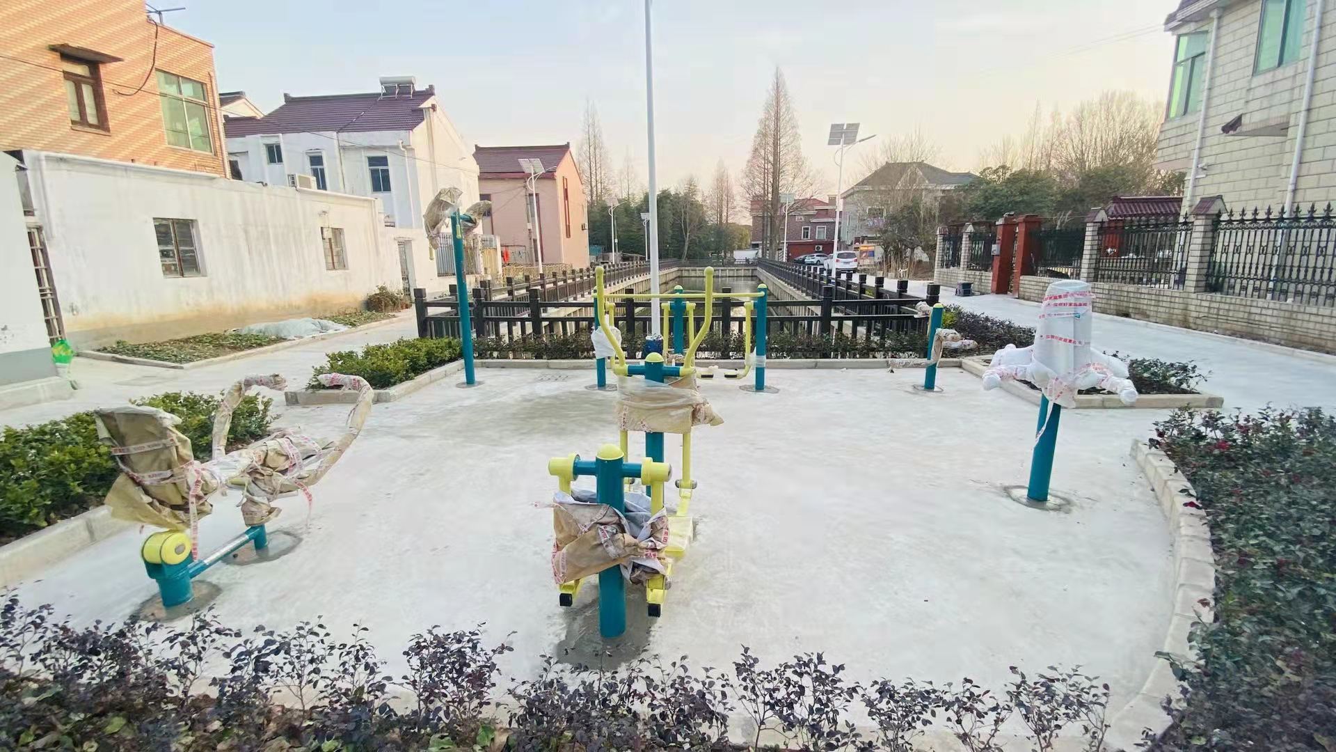 界龍村7組健身點(diǎn) 界龍村7組健身點(diǎn)