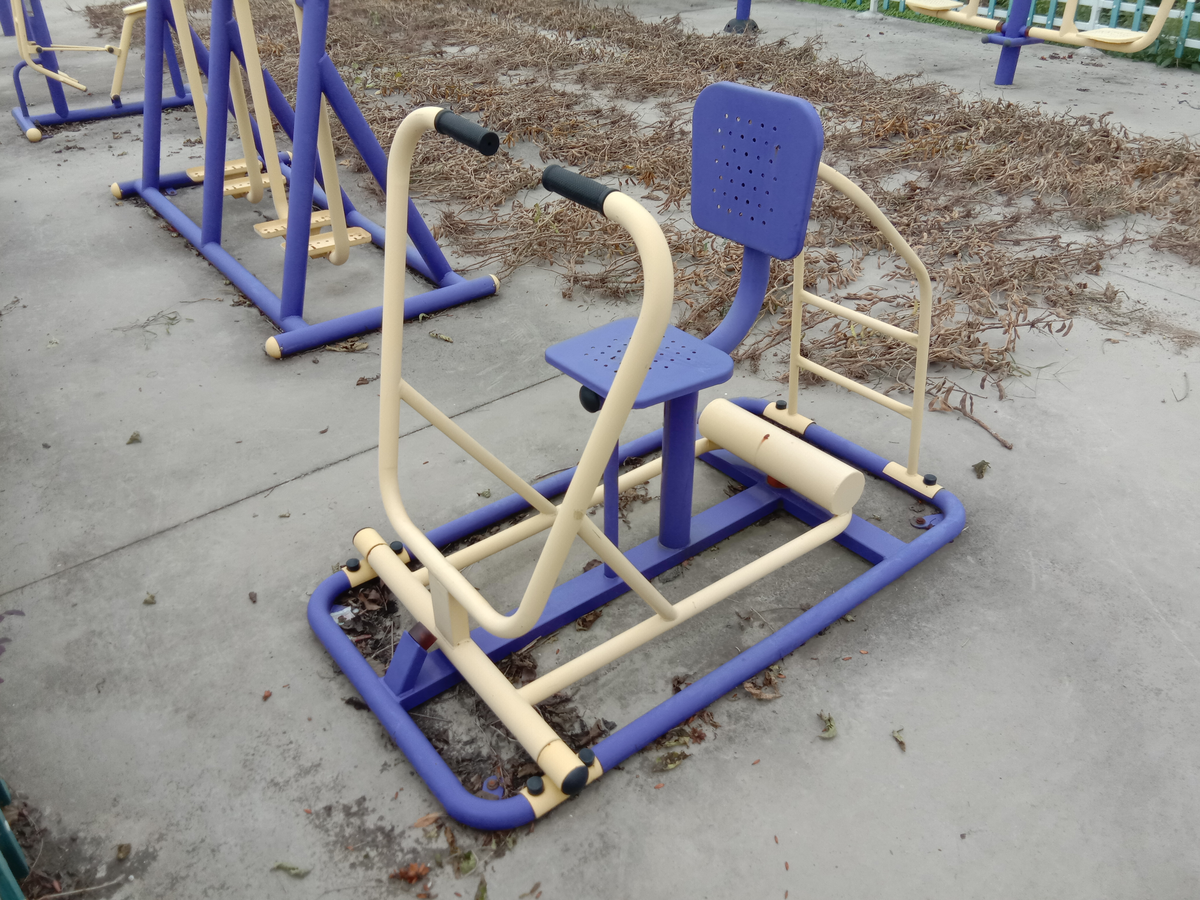 前推訓(xùn)練器 前推訓(xùn)練器