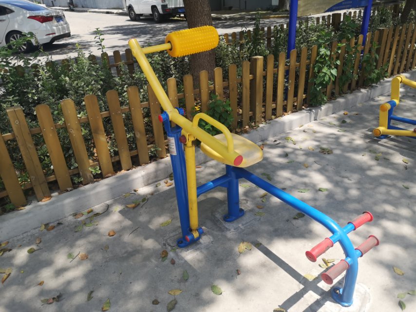 腹背鍛煉器 腹背鍛煉器