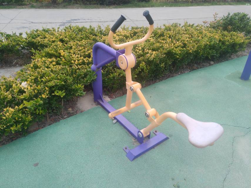 騎馬機(jī) 騎馬機(jī)