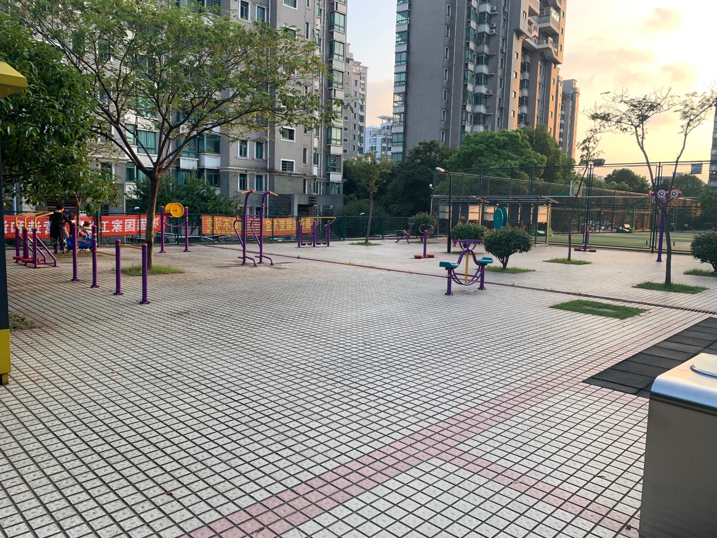 馨康苑一期健身點(diǎn)