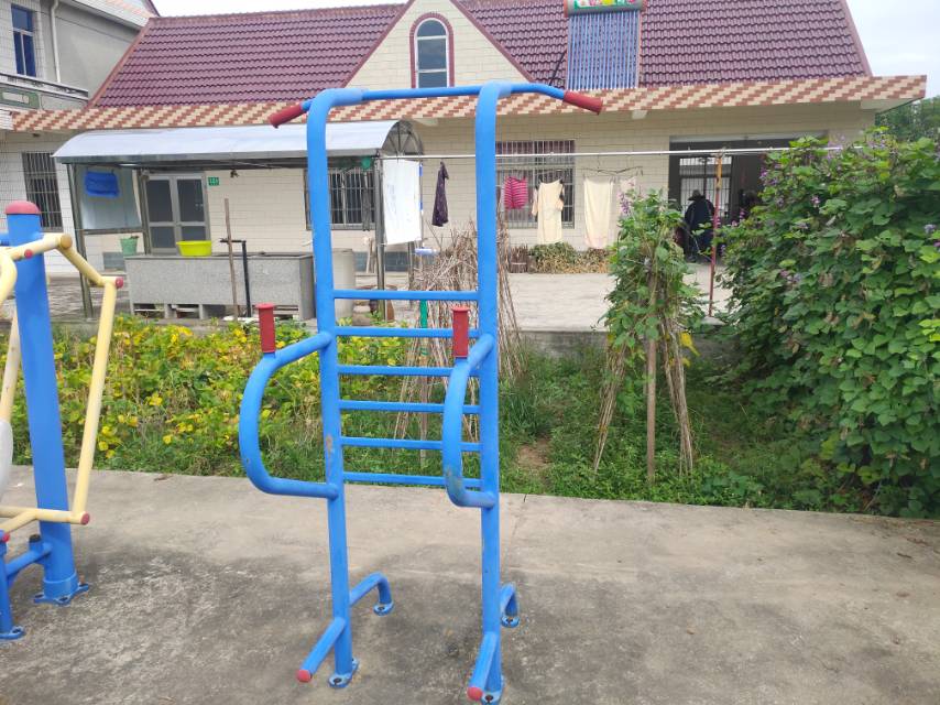 多功能訓(xùn)練器 多功能訓(xùn)練器