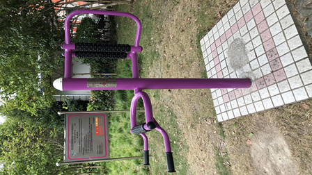 腰背按摩器 腰背按摩器