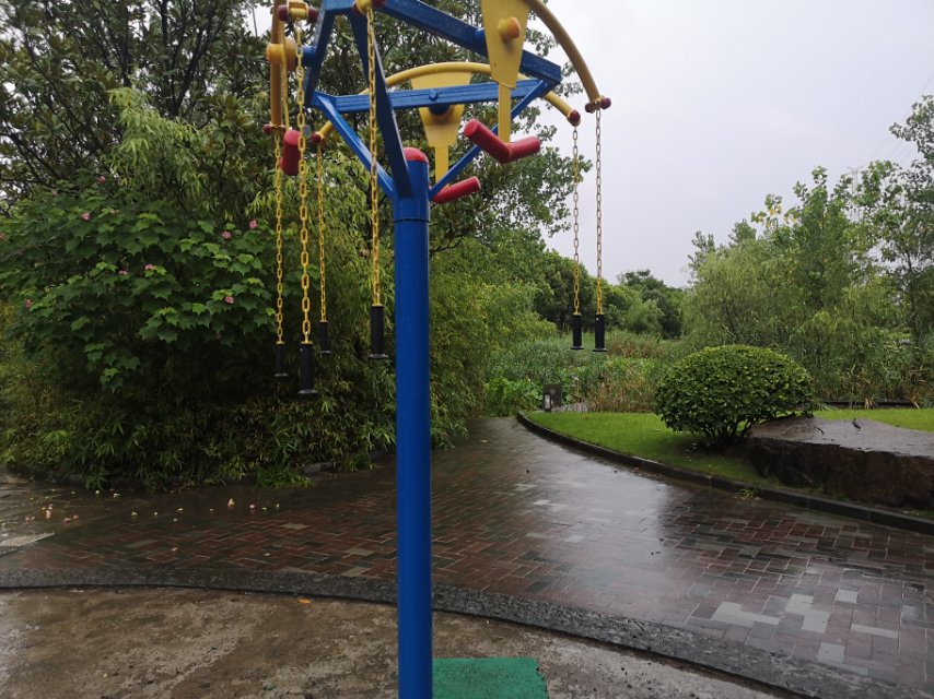 三人上肢牽引器