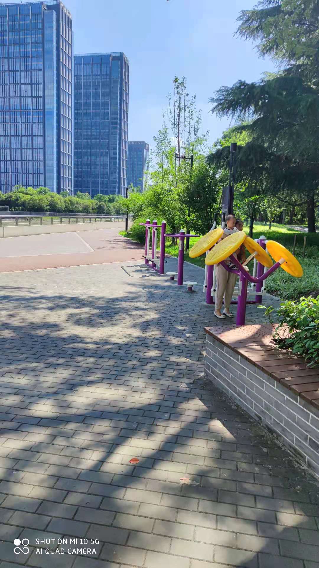 綠世界花園二期健身點(diǎn) 綠世界花園二期健身點(diǎn)