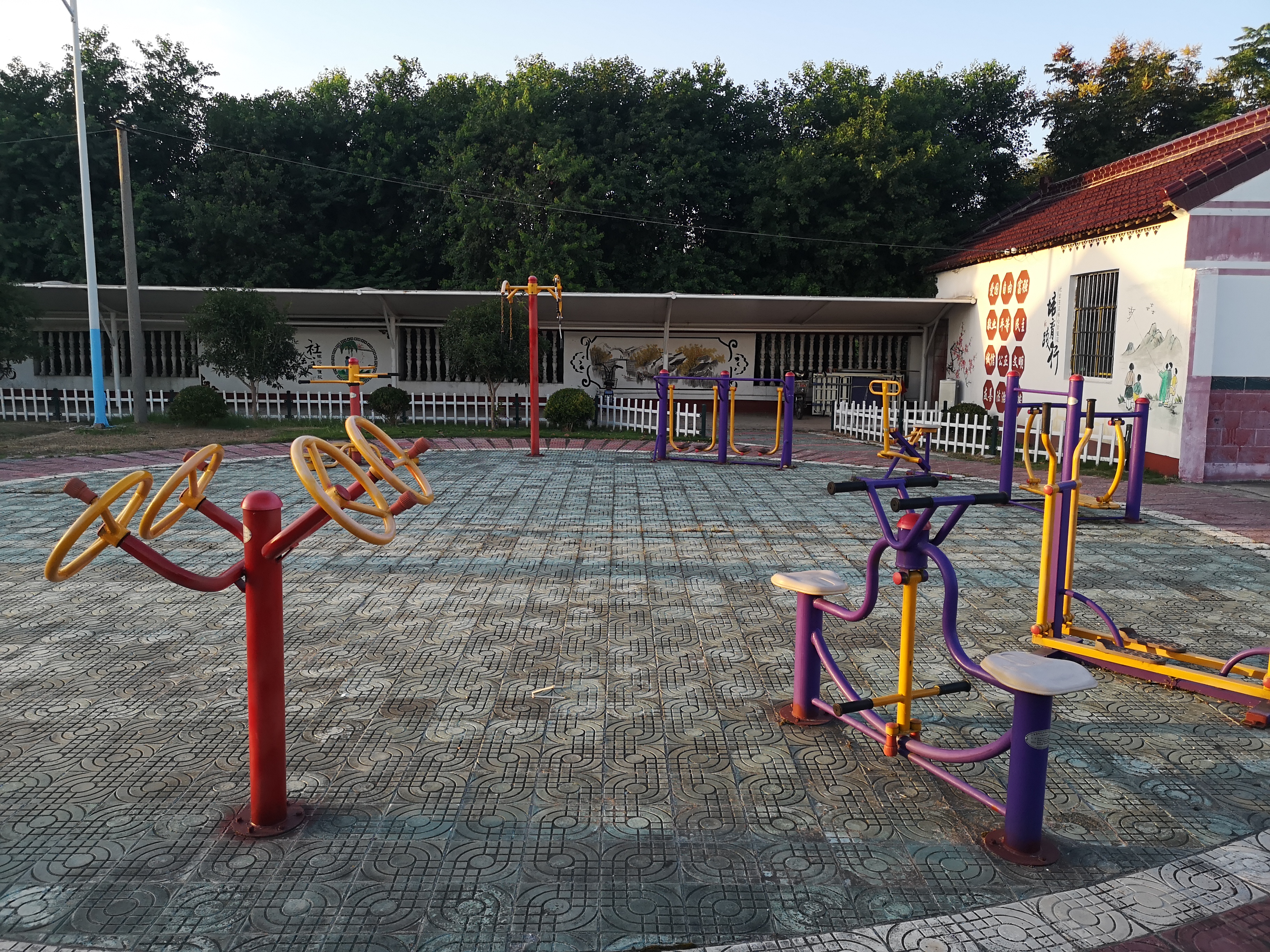 秦陽(yáng)村健身點(diǎn)