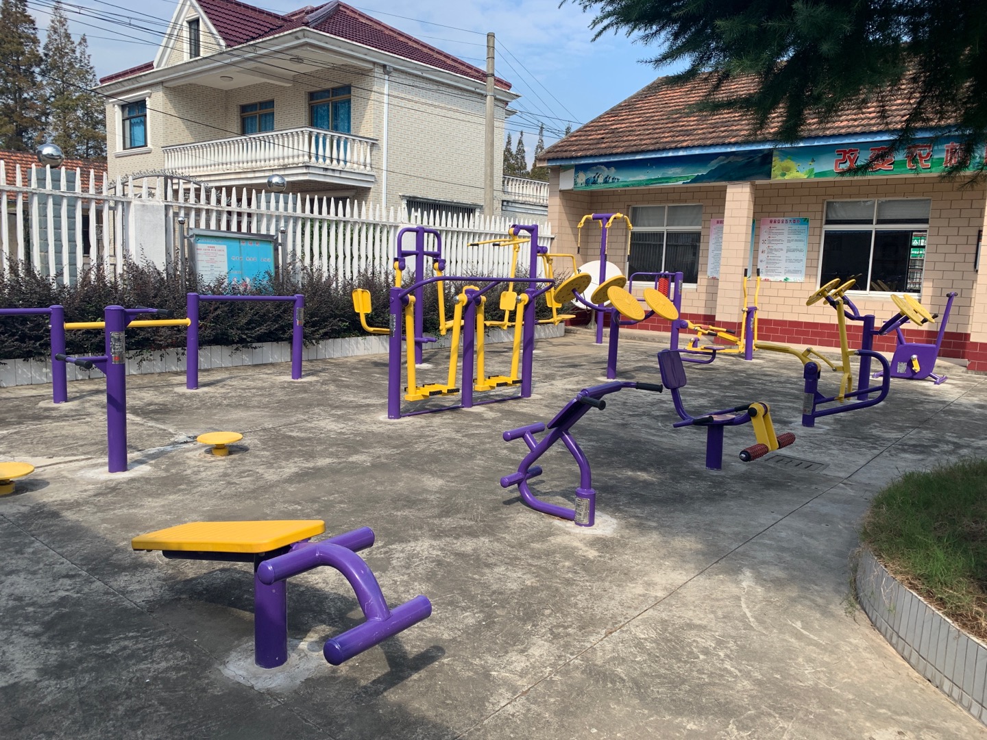 新河鎮(zhèn)金橋村健身點(diǎn)