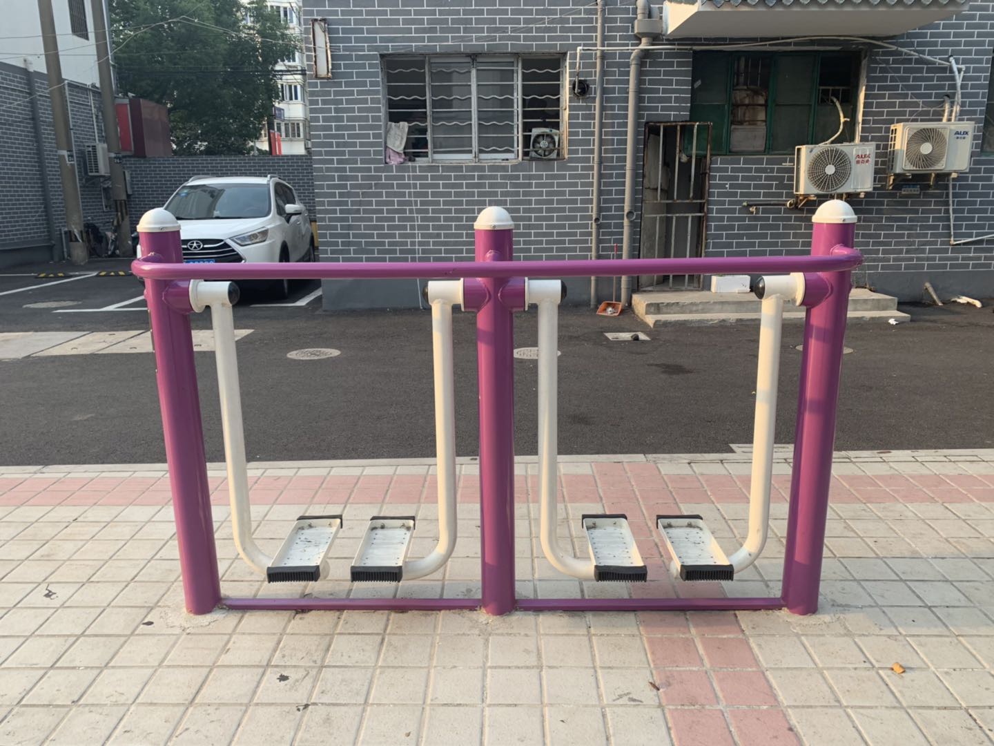 雙位漫步機(jī) 雙位漫步機(jī)