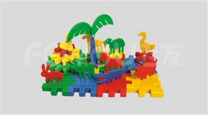 兒時(shí)的伙伴:幼兒園積木玩具 兒時(shí)的伙伴:幼兒園積木玩具
